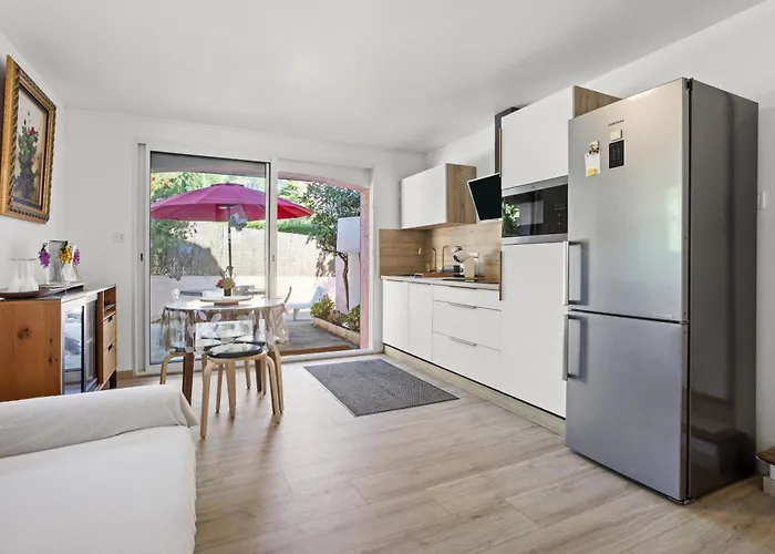 Coin De Paradis Peguiere